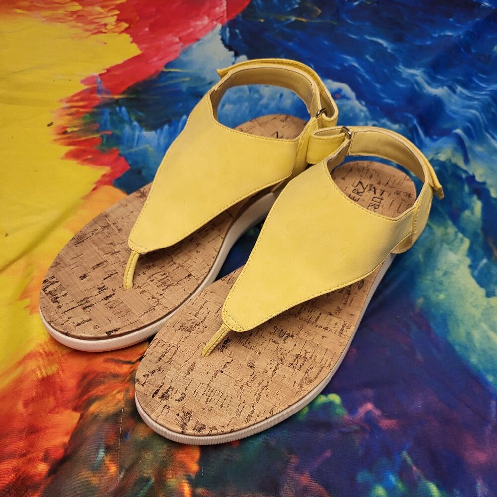 Naturalizer ~ Yellow Sandals ~ Size 10m ~ Never Worn